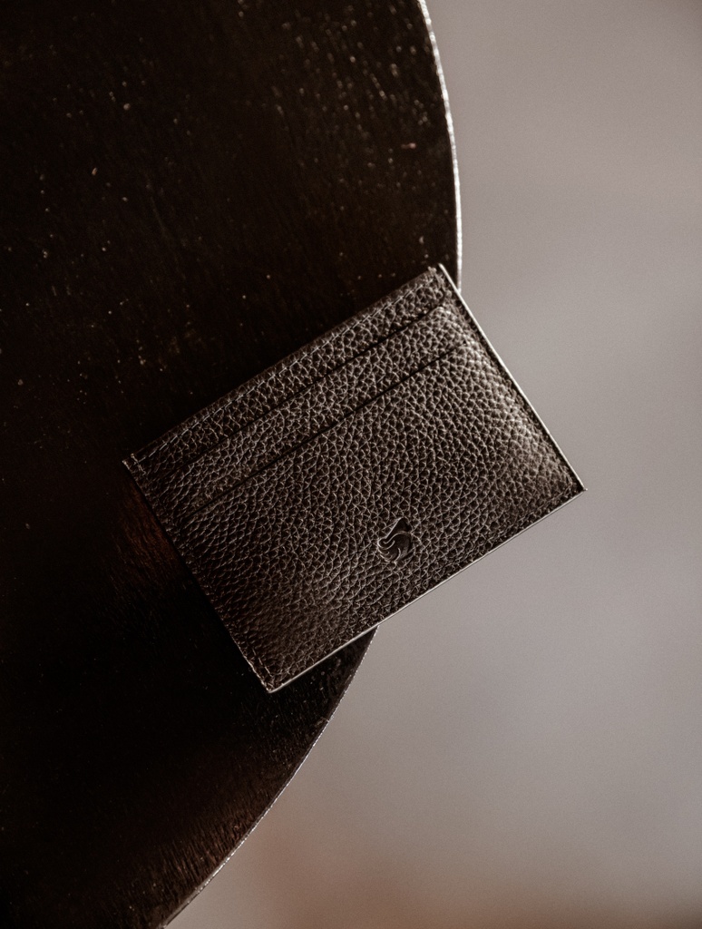 Pequeña Marroquinería : Bermudes - Caviar