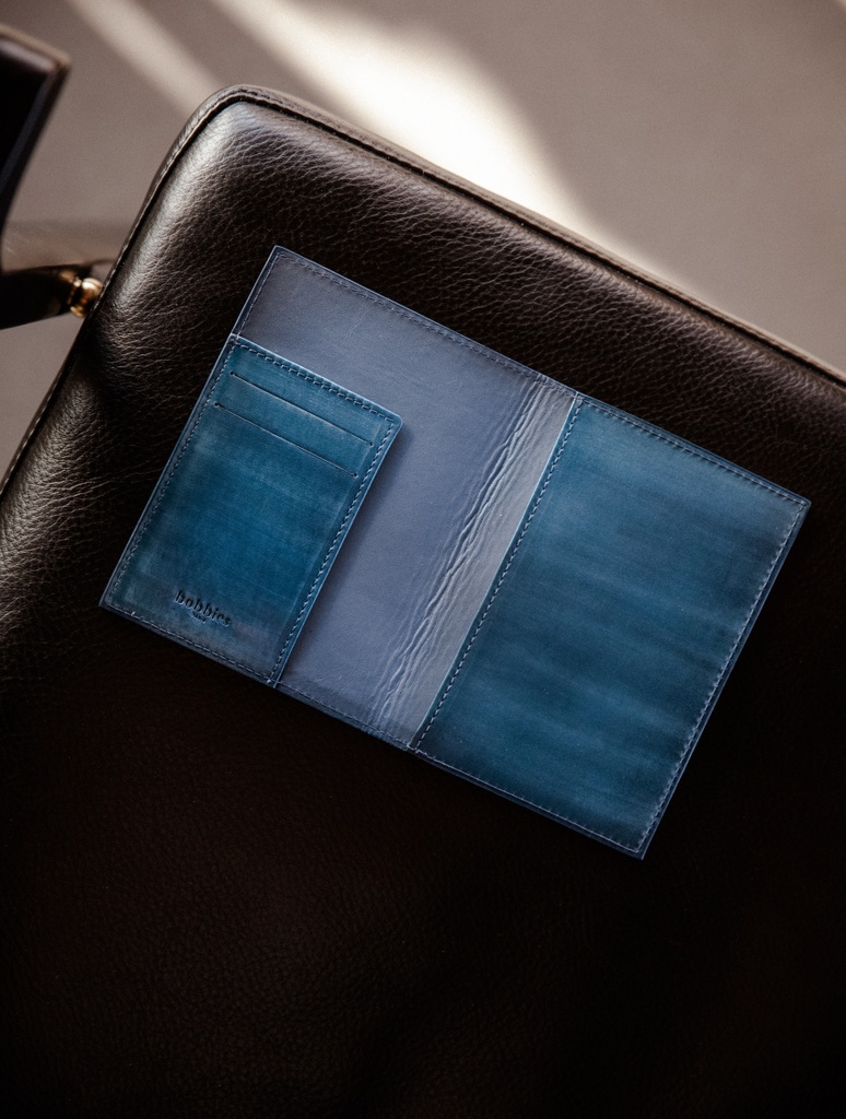 Pequeña Marroquinería : Rio - Navy Patina