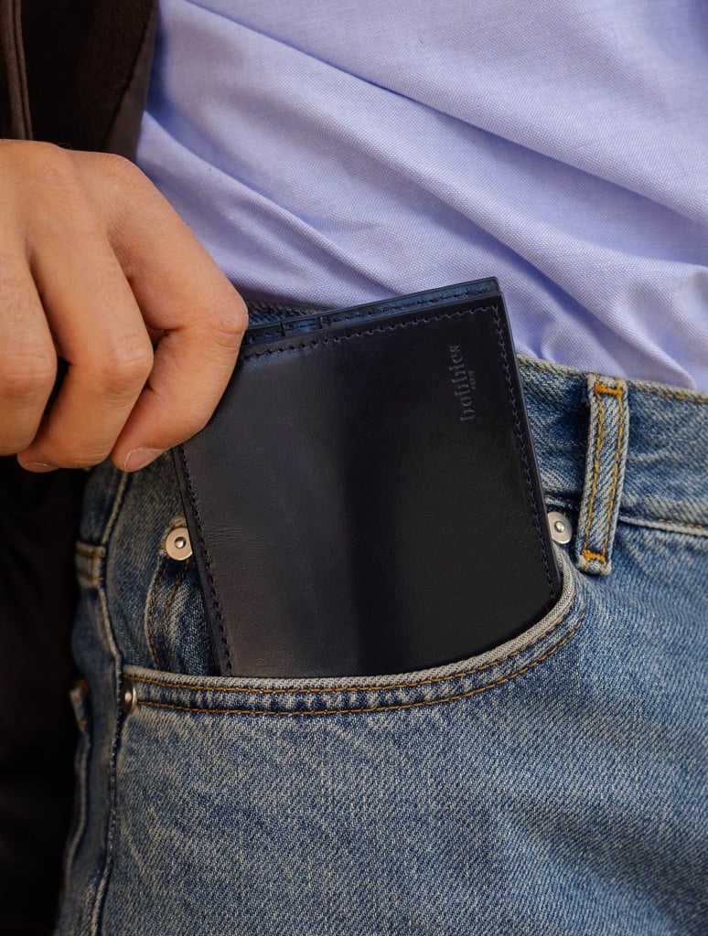 Small Leather Goods : Nassau - Abyss Blue