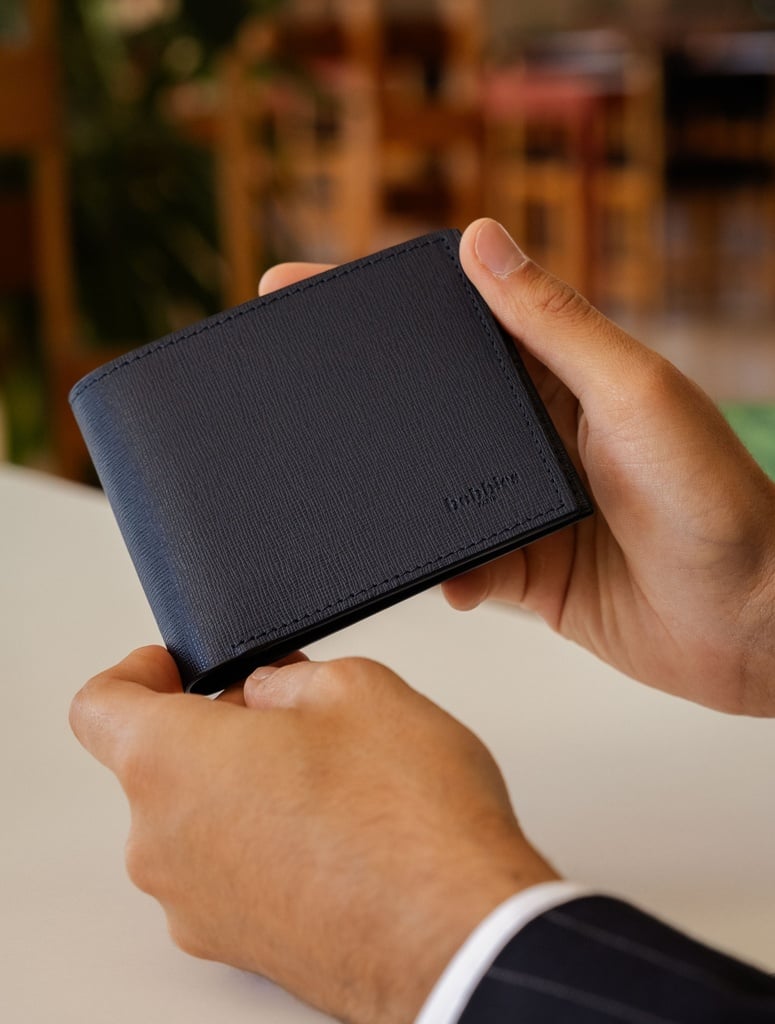 Small Leather Goods : Nassau - Calypso Blue