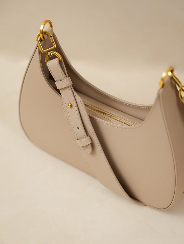 Aléria : Grand Aléria - Latte