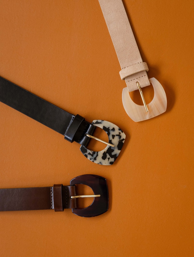 Gürtel : Ischia - Sand