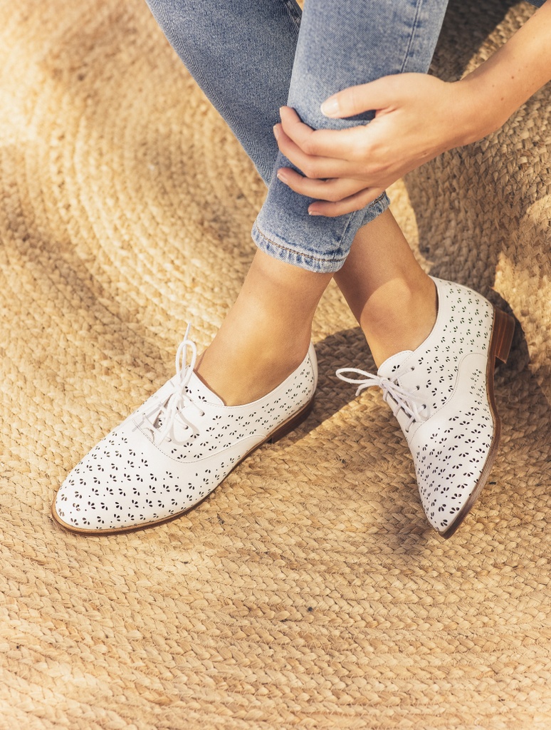 Mocasines y Derbies : La Fleurette - White