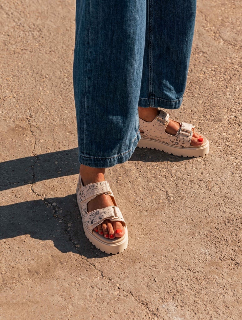 Sandalias Planas : Grove - California Cream