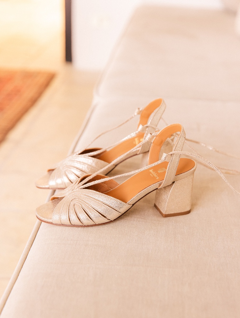 Heeled Sandals : Lizzie - Iridescent Champagne