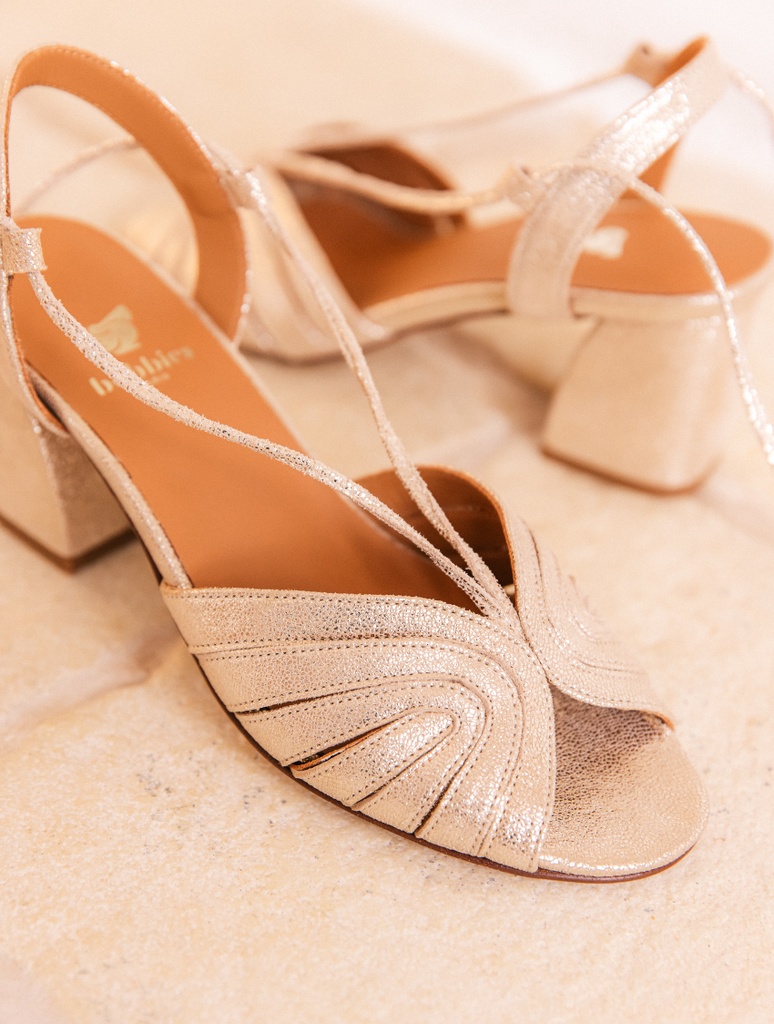 Heeled Sandals : Lizzie - Iridescent Champagne