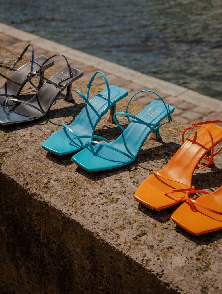 Pumps & Mary Janes : Cindy - Swimming pool