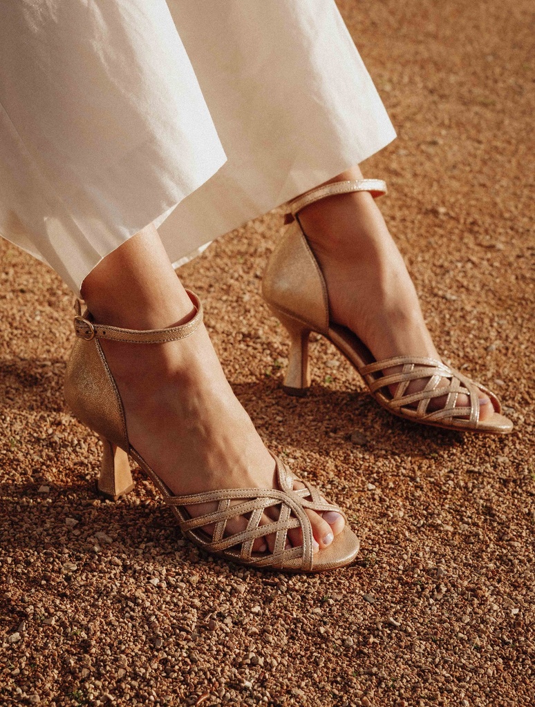 Sommergarderobe : Haé - Iridescent Champagne