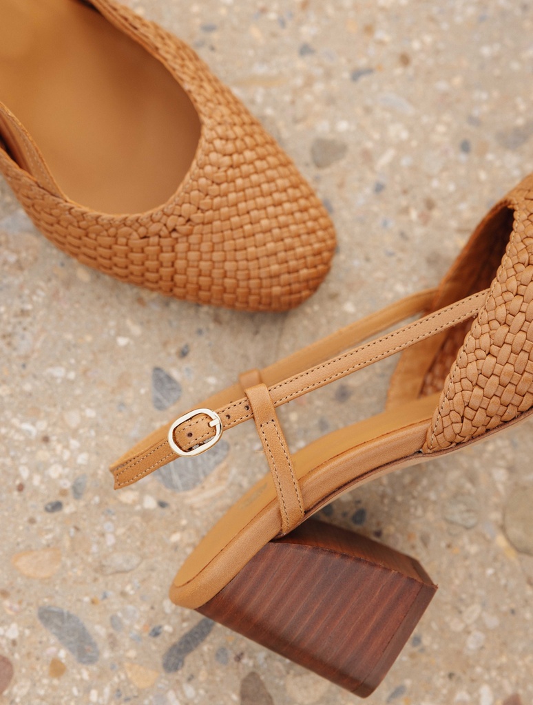 Pumps & Mary Janes : Madara - Summer Camel