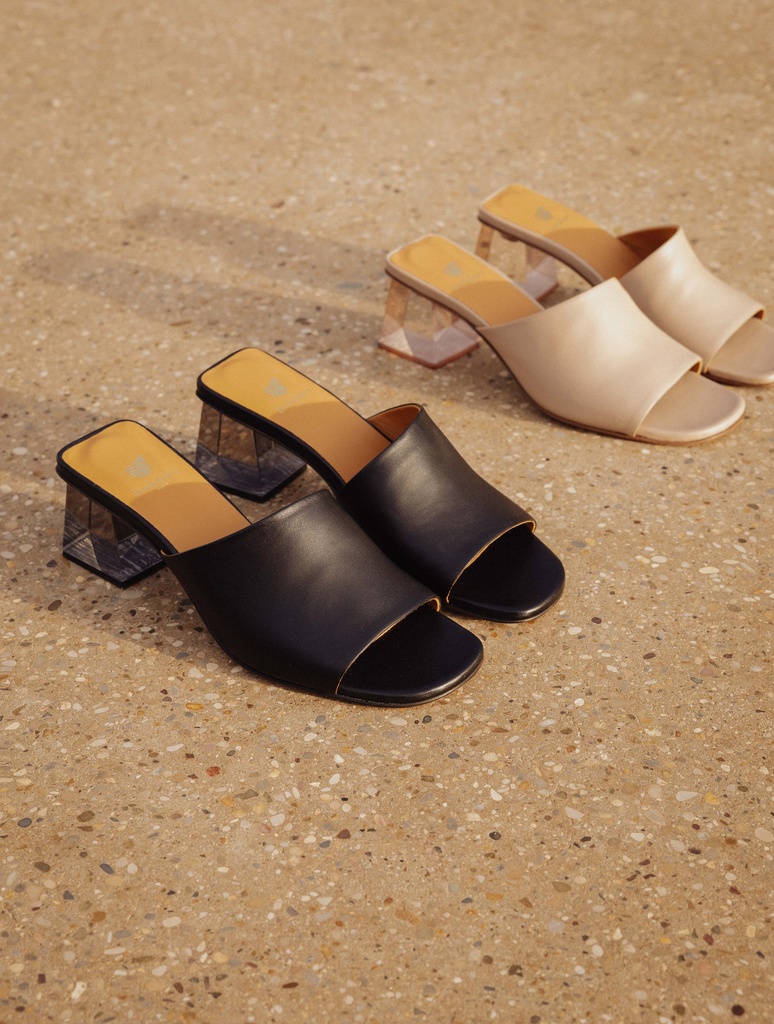 Heeled Sandals : Margot - Passion Black