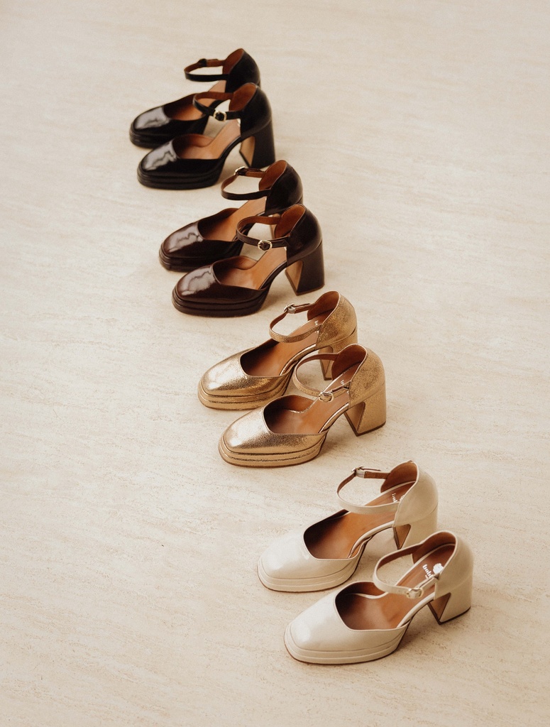 Pumps & Mary Janes : Michelle - Black Vinyl