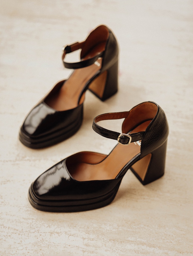 Pumps & Mary Janes : Michelle - Black Vinyl