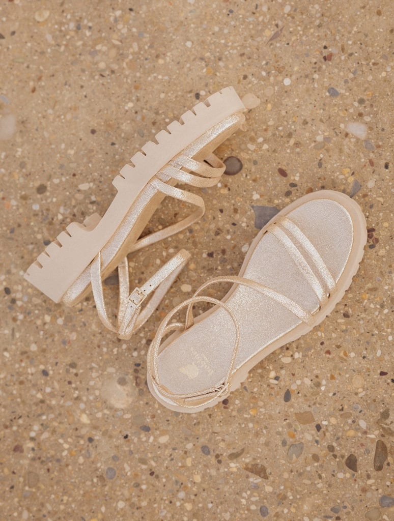 Flat Sandals : River - Iridescent Champagne