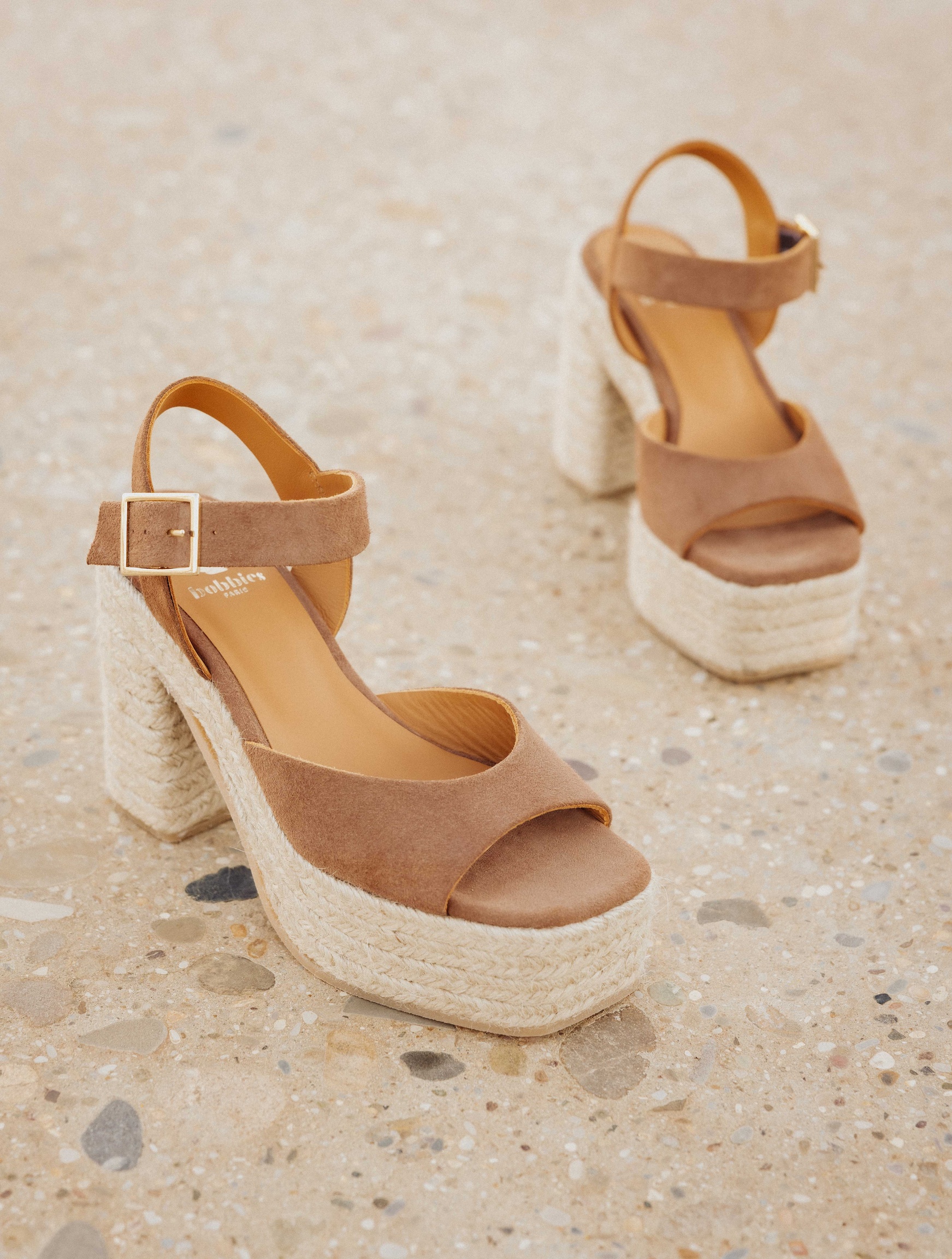 Ruby Wild Land - Espadrille wedge sandals in camel brown suede leather