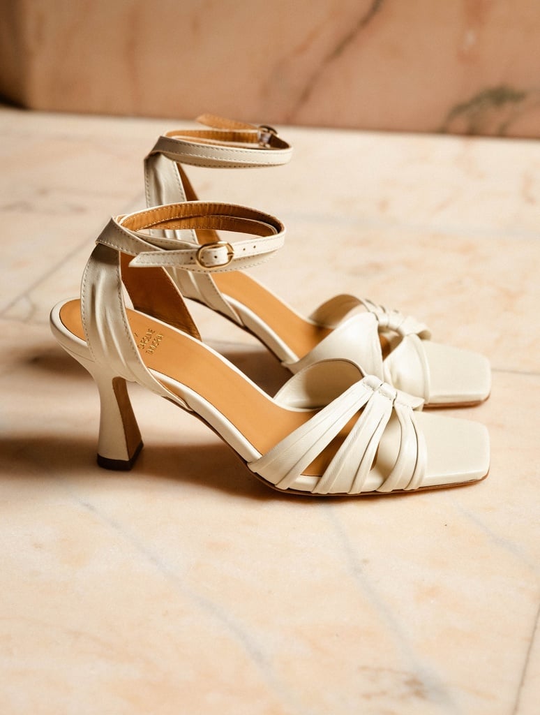 Pumps & Mary Janes : Angelina - Milk