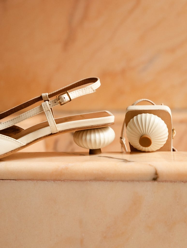 Pumps & Mary Janes : Anna - Milk