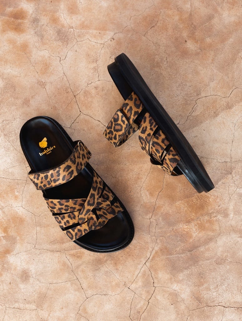 Flat Sandals : Atlas - Wild Leo