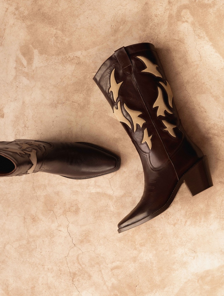 Botas y musleras : Joon - Brownie