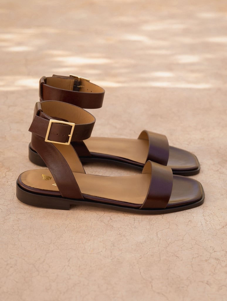 Flat Sandals : Nalini - Brownie