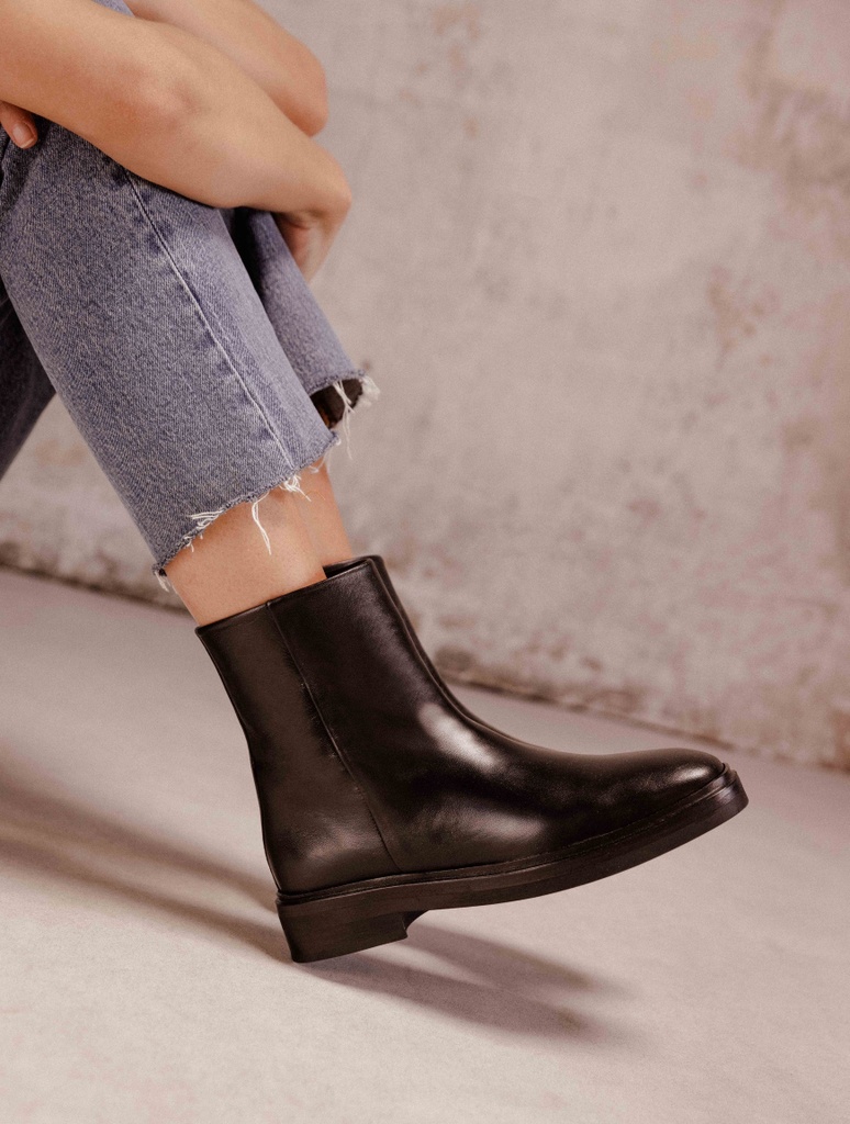 Botas Planas : Ada - Noir Passion