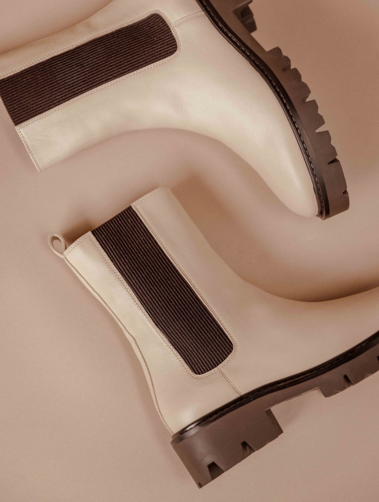 Botas Planas : Ivy - Beige