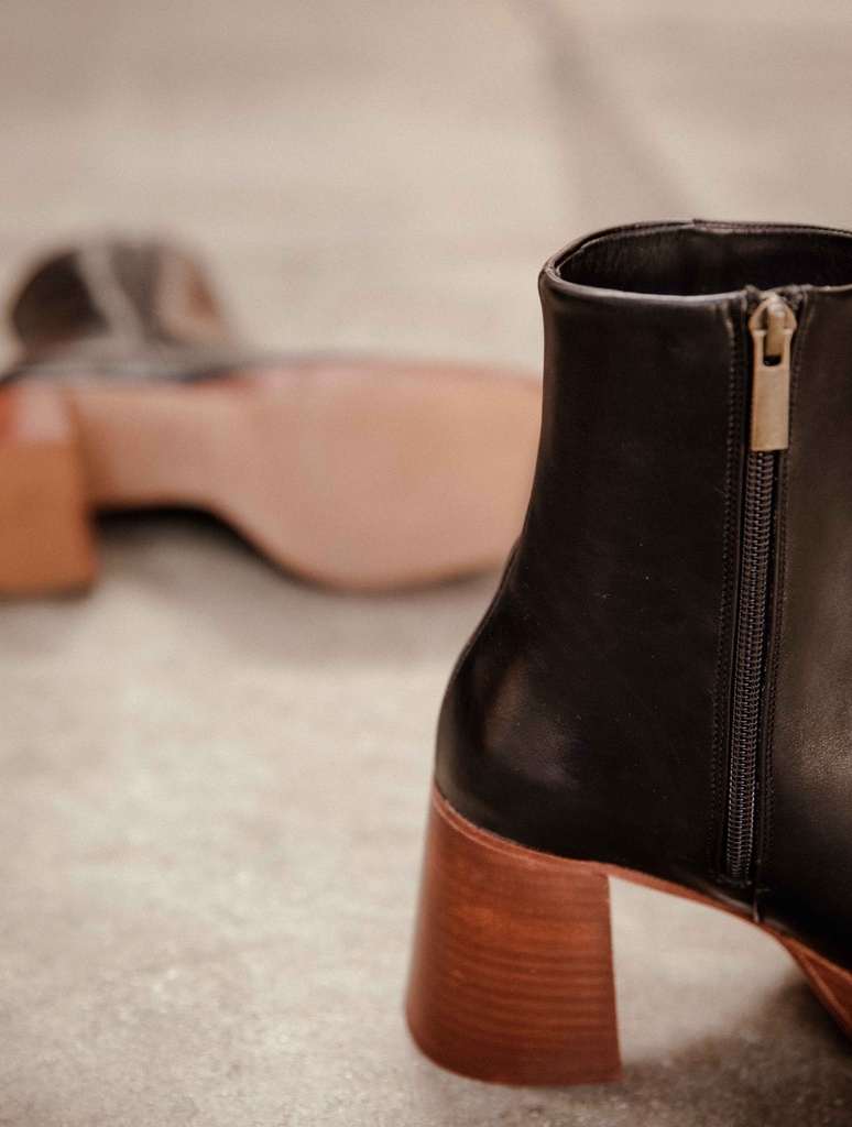 Boots à Talons : Jenn - Tuxedo Black