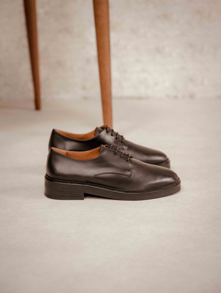 Mokassins & Derbys : Joan - Noir Passion