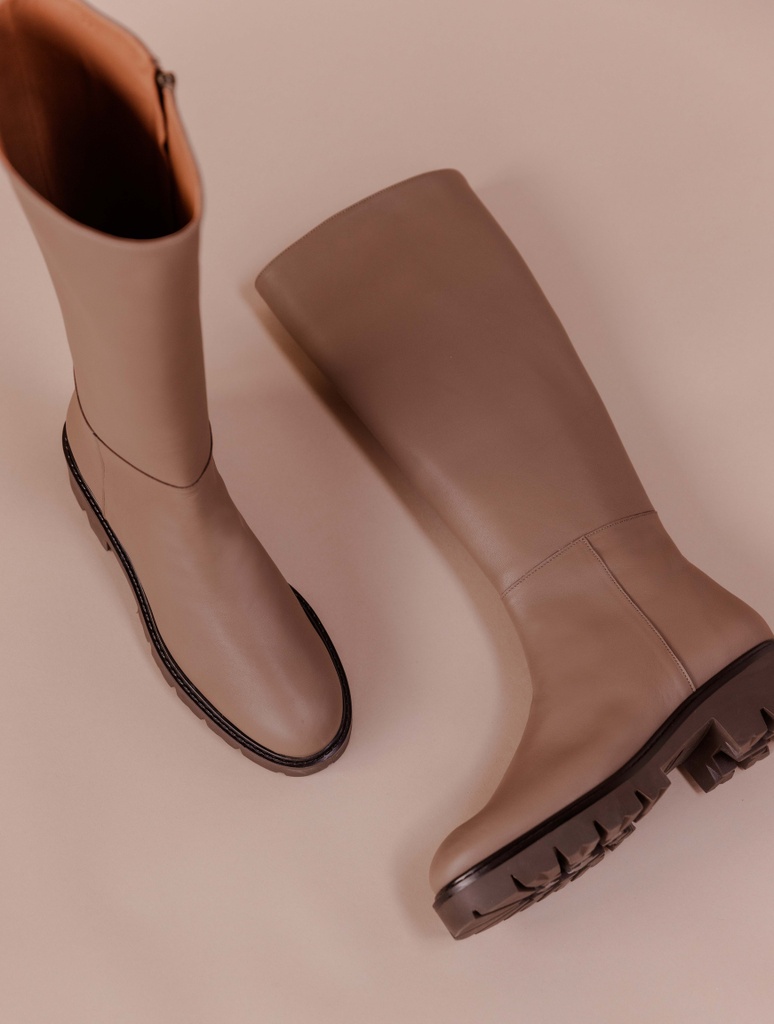 Botas & Musleras : Kaori - Mole Ash