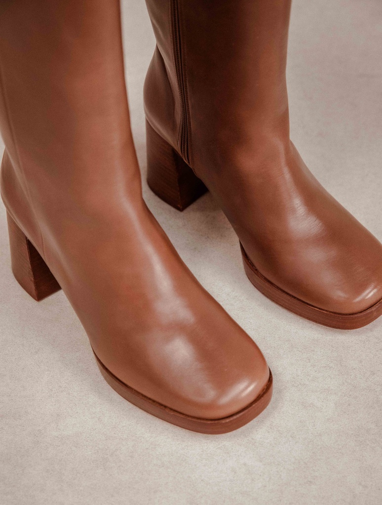 Botas & Musleras : Keira - Mocha Latte