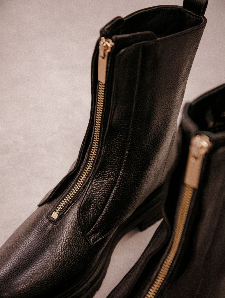 Botas Planas : Robin - Caviar