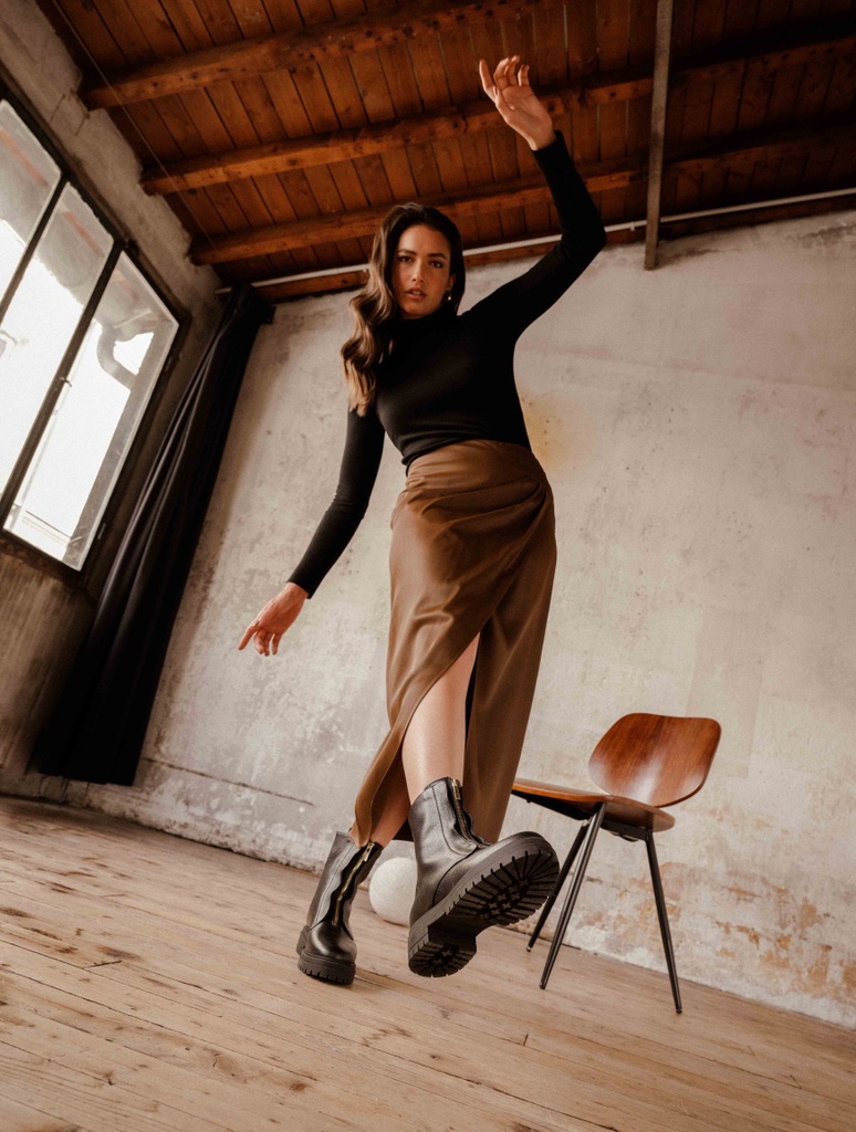 Botas Planas : Robin - Caviar