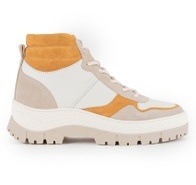 Blanco Roto & Azafrán Indio