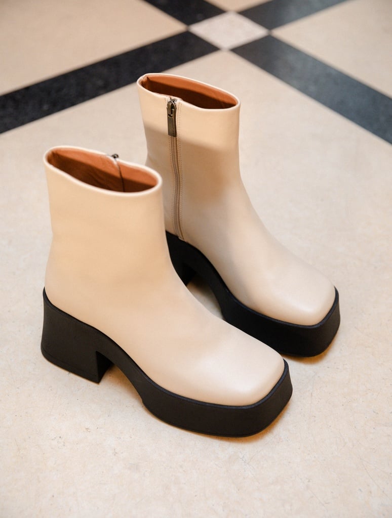 Heeled Boots : Amber - Beige