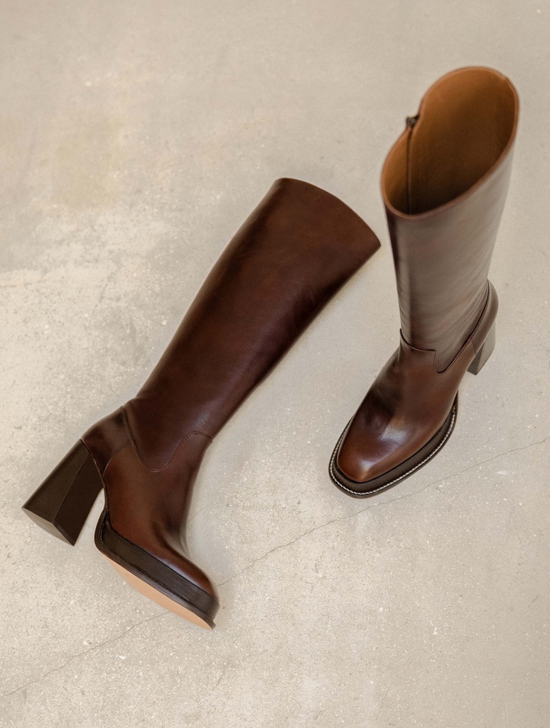 Botas & Musleras : Callie - Irish Coffee