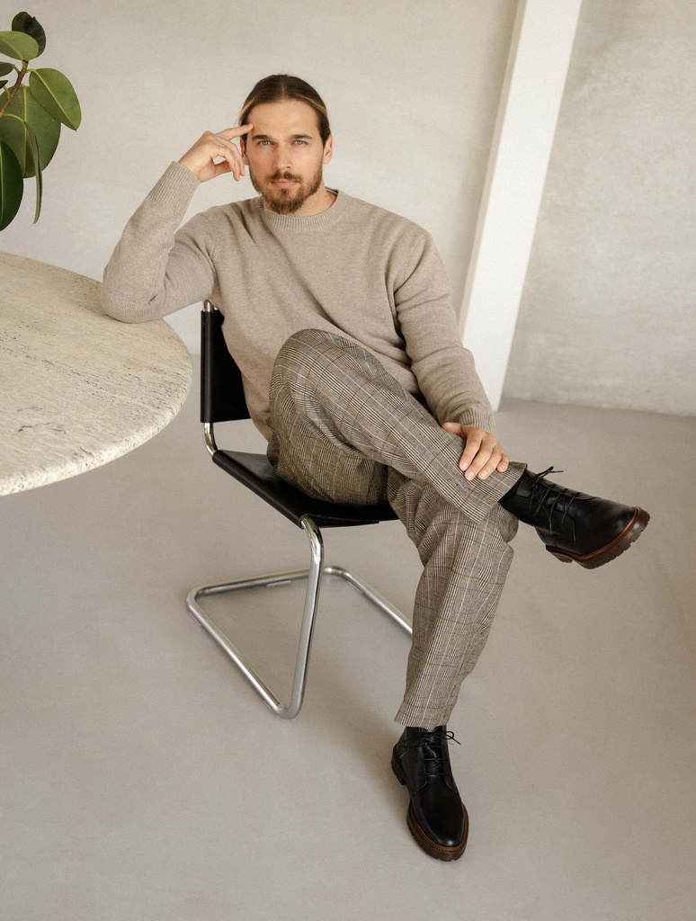 Botas : Howelsen - Intense Black