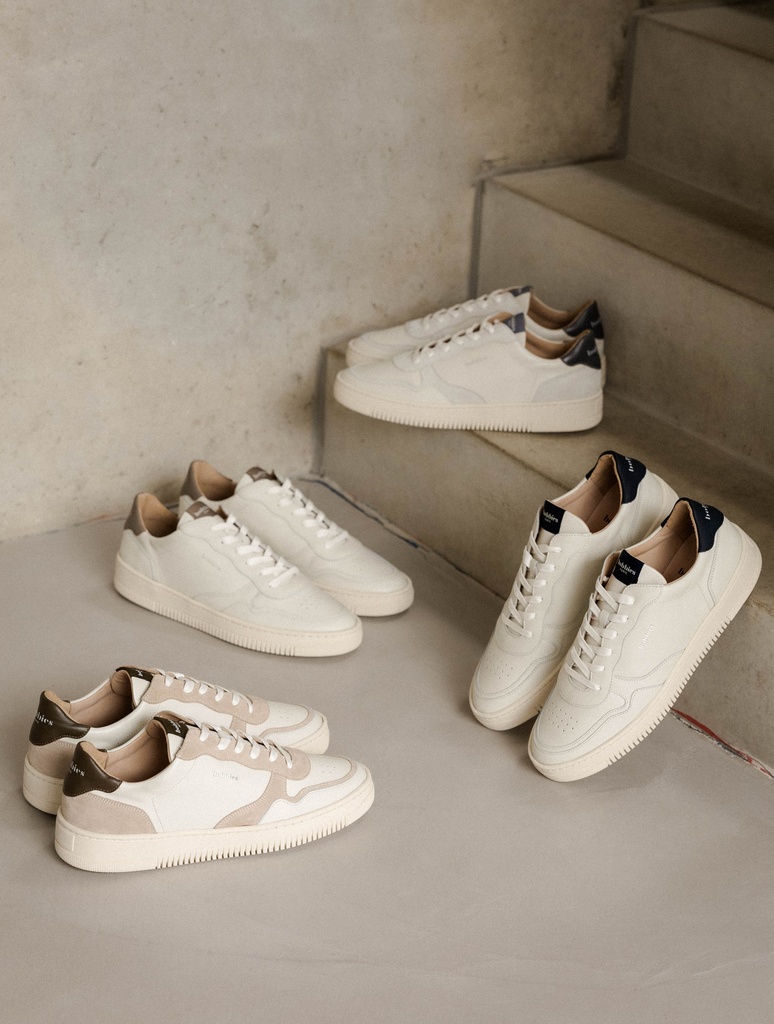 Sneakers : Travis - Off White & Graphite