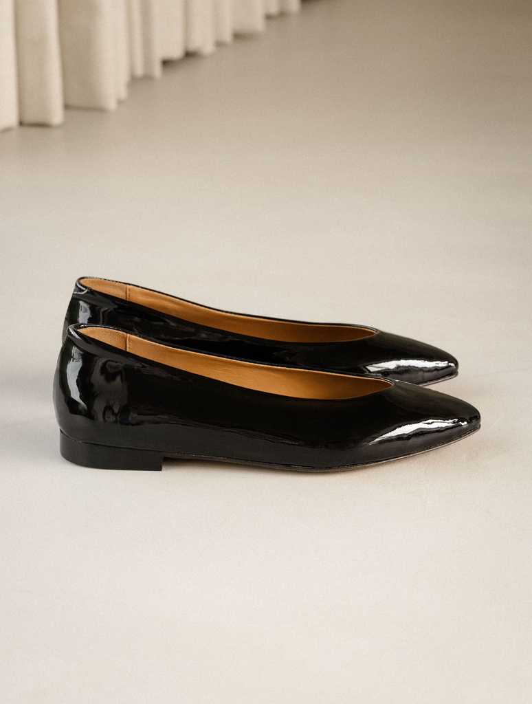 Ballet Flats : Alyssa - Lacquered Black