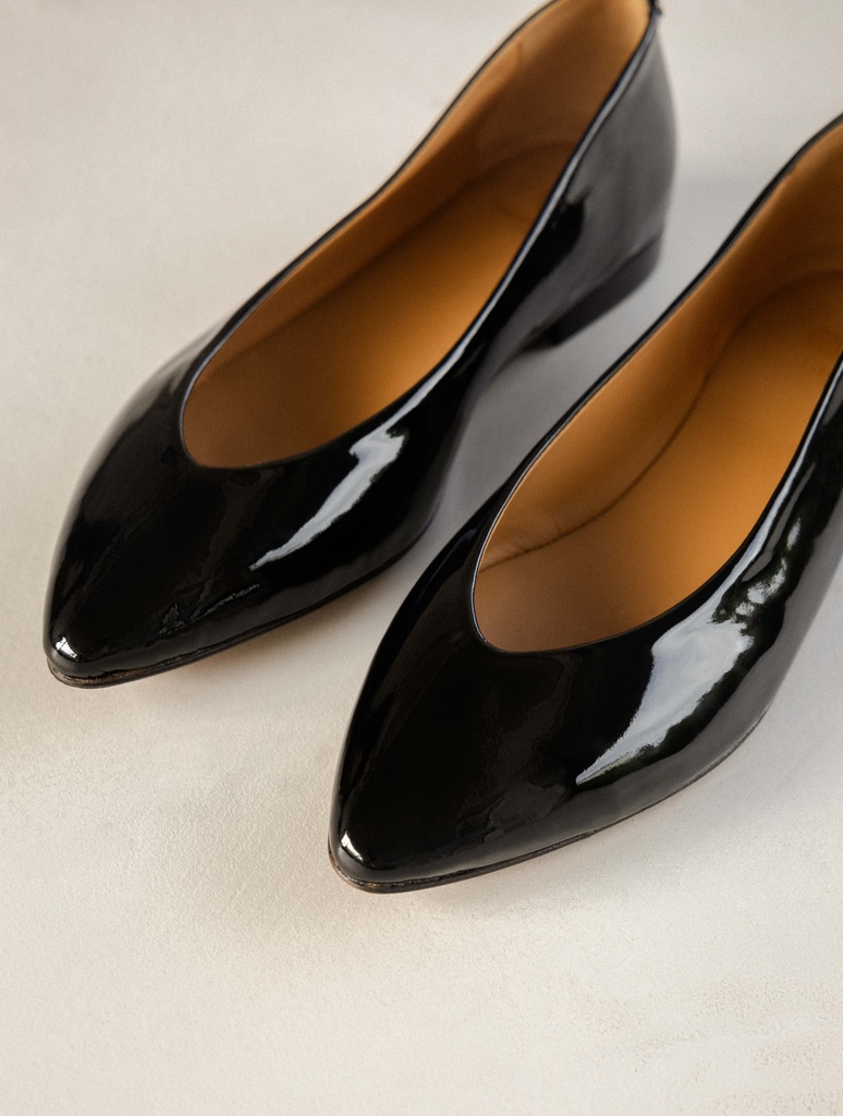 Ballet Flats : Alyssa - Lacquered Black