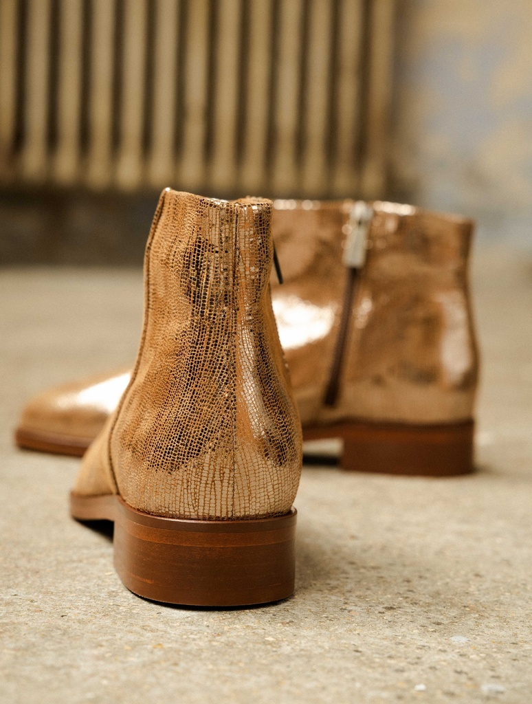 Flat Boots : Hada - Golden