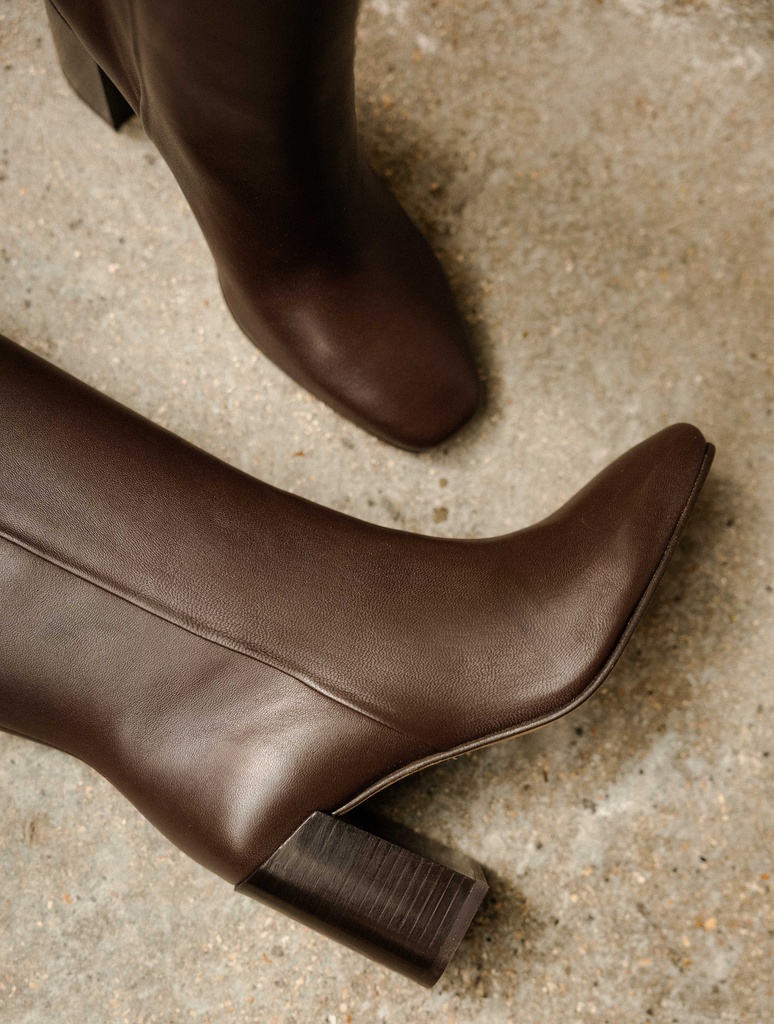 Knee High Boots : Hisaé - Ristretto