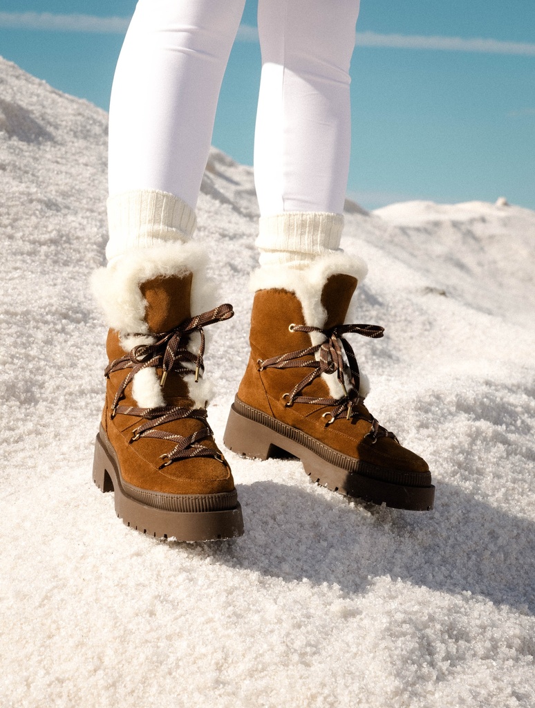 Cold Weather Boots : Iga - Camel