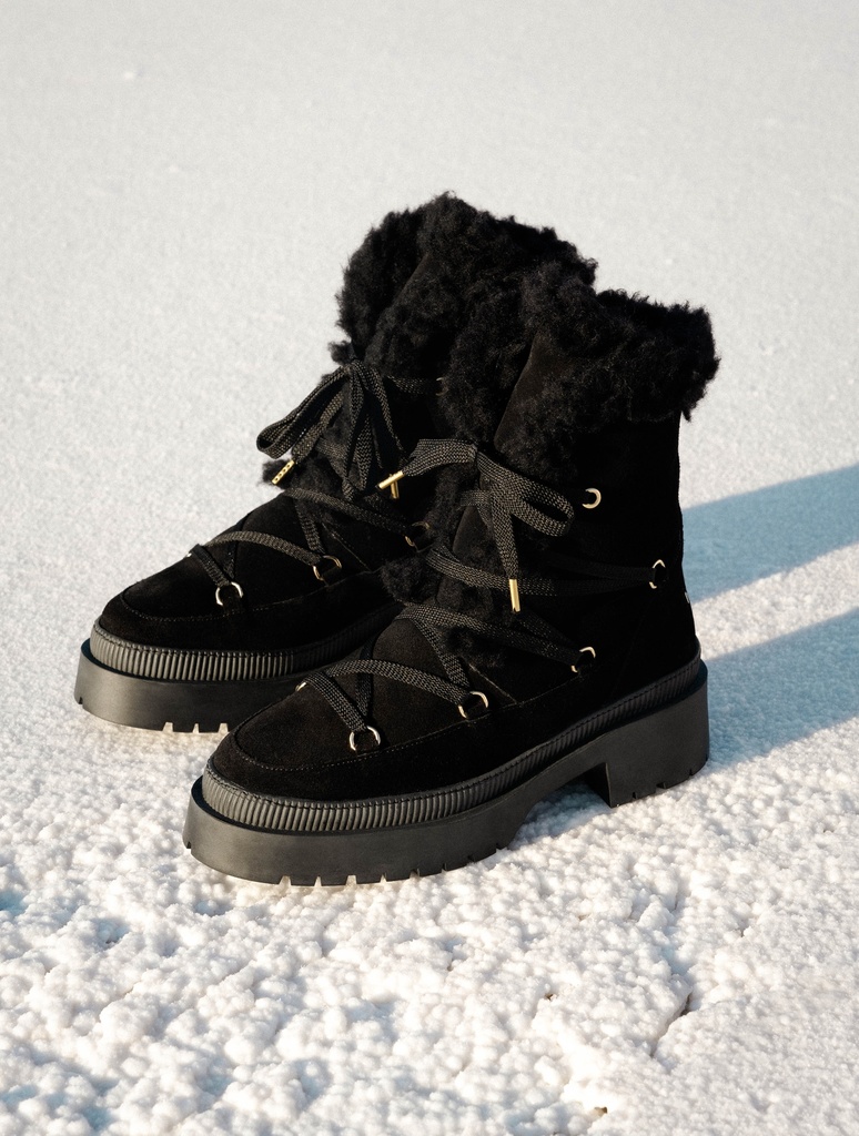 Cold Weather Boots : Iga - Black