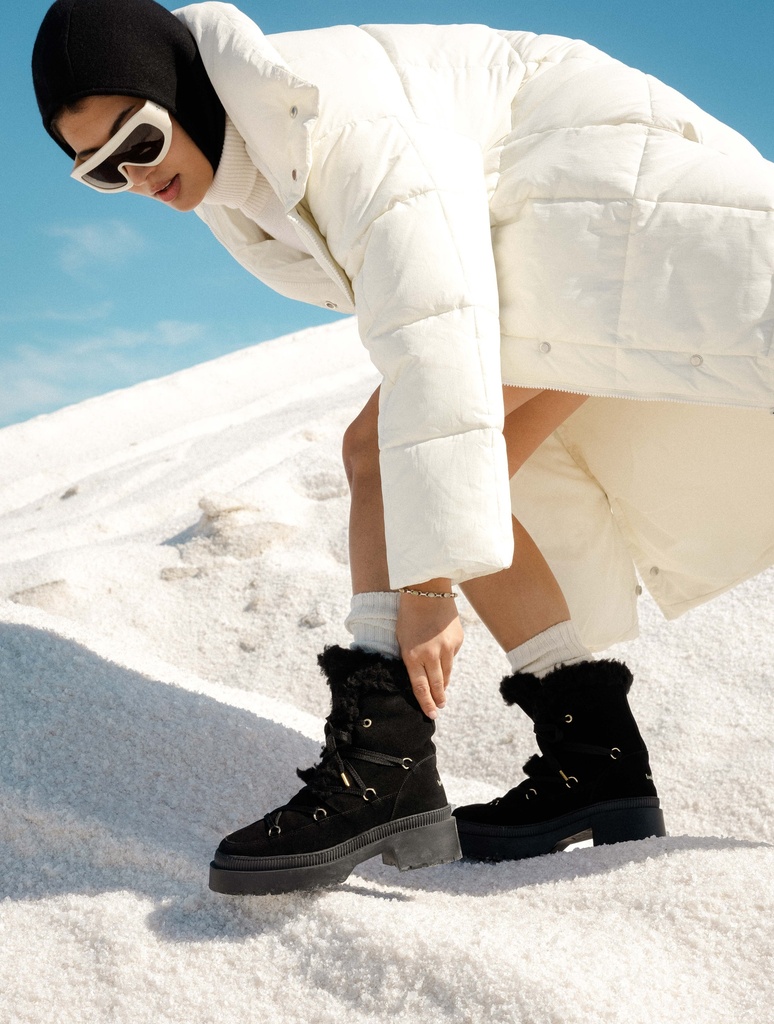 Cold Weather Boots : Iga - Black