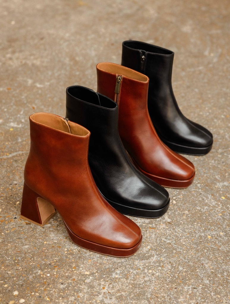 Stiefel mit Absatz : Inès - Passion Black