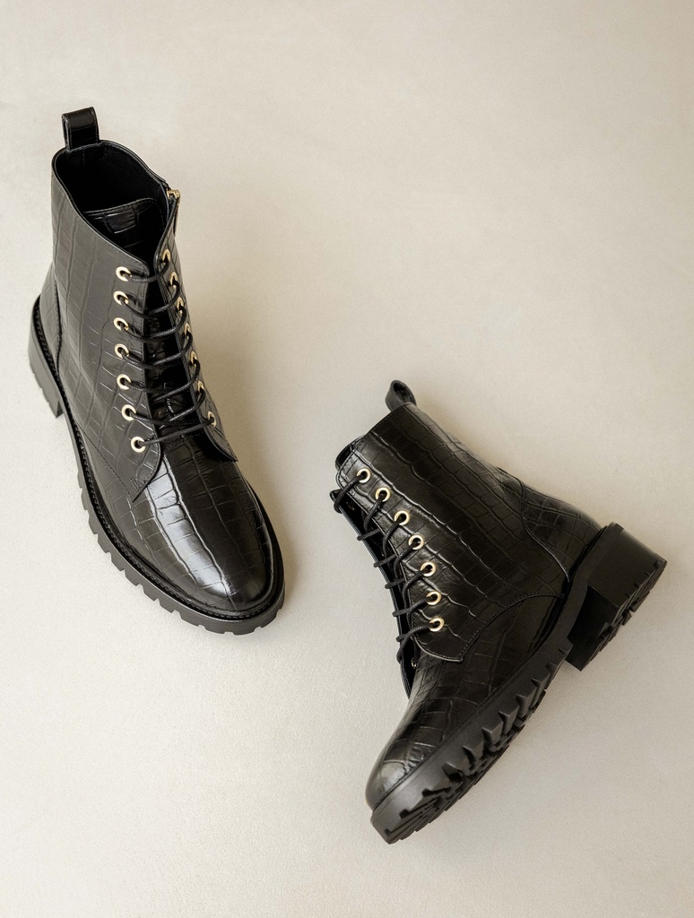 Ankle Boots : Lara - Fierce Black