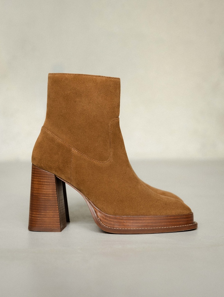 Ankle Boots : Marnie - Camel