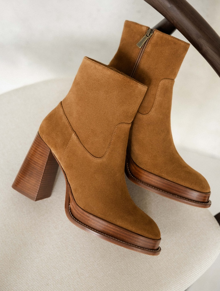 Ankle Boots : Marnie - Camel