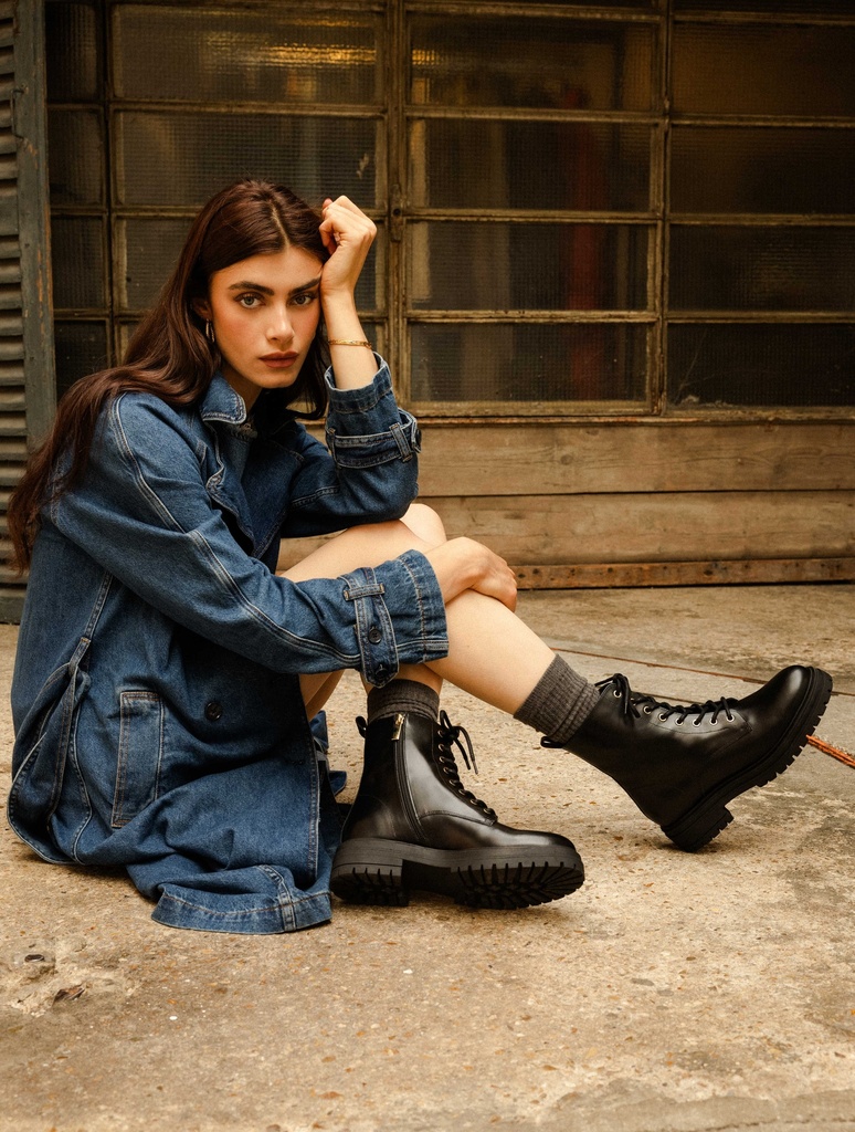 Flache Boots : Max - Intense Black