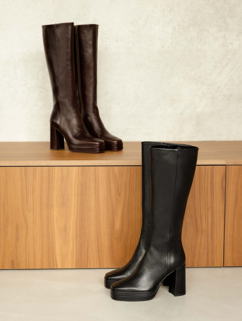 Knee High Boots : Millie - Passion Black