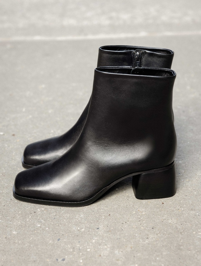 Boots Plates : Rachel - Passion Black